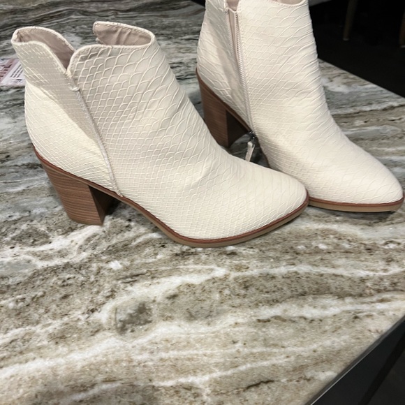 Booties - Picture 3 of 3